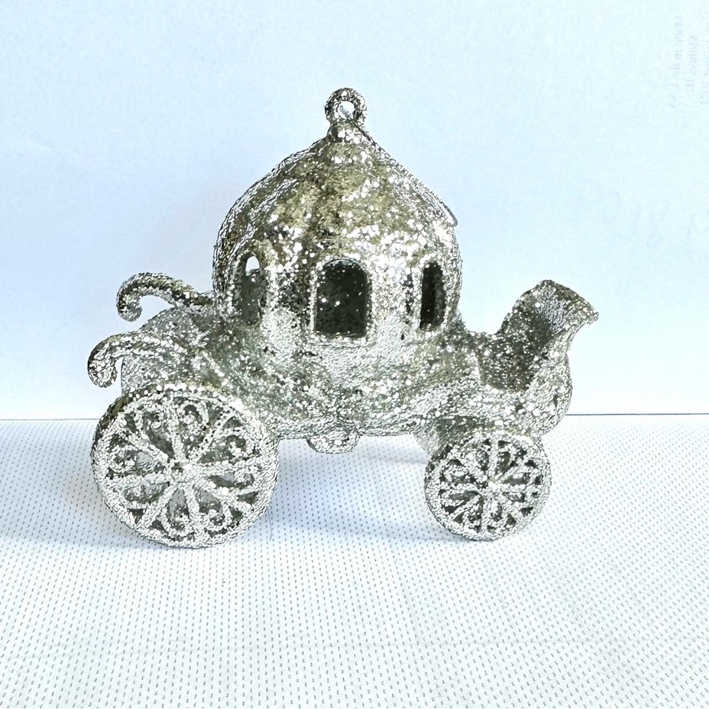 Cinderella Carriage Glittering Ornament A Magical Addition to Christmas Decor